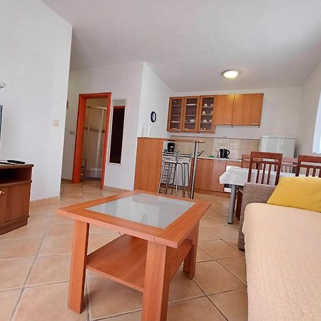 Apartman Dm Traù Esterno foto