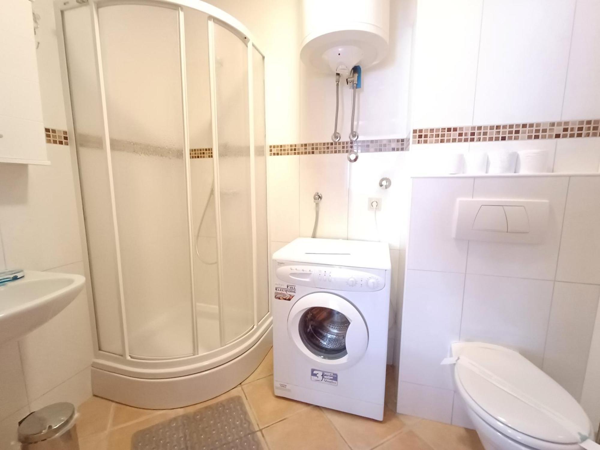 Apartman Dm Traù Esterno foto