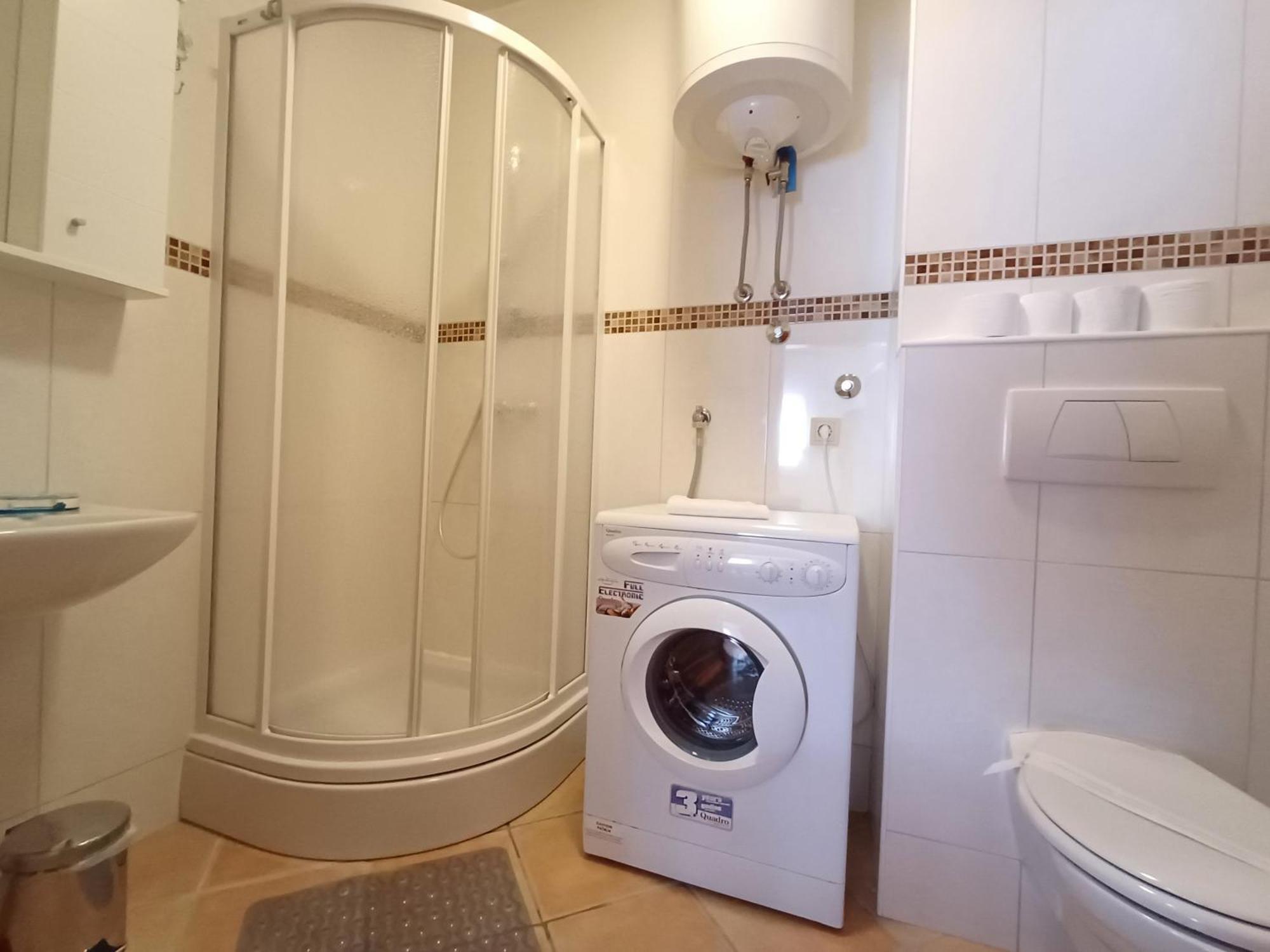 Apartman Dm Traù Esterno foto